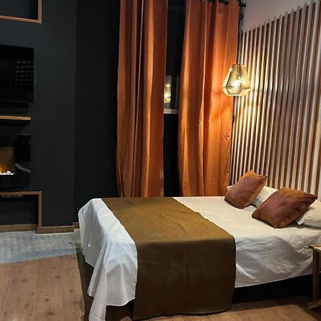 Ferienwohnung Chic4 Luxury Gran Via Madrid Exterior foto